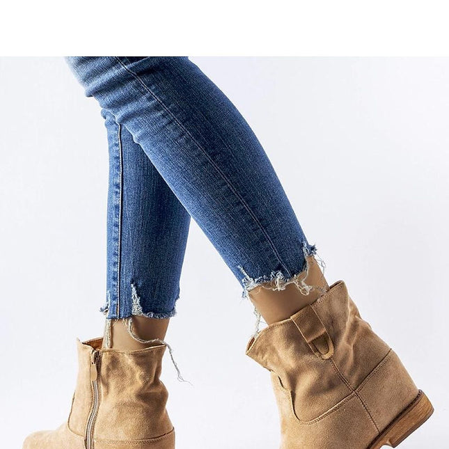  Buskin boots model 232145 Solea 
