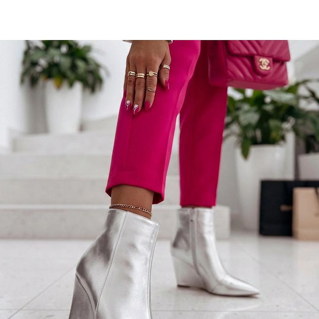  Buskin boots model 232173 Solea 
