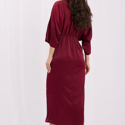 Rue Paris Elegant Evening Dress with Lace Detail and Flowy Skirt