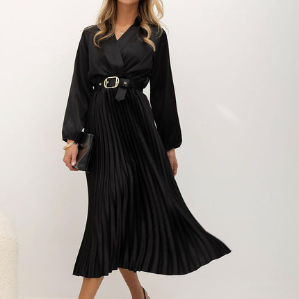 Rue Paris Elegant Cocktail Dress with Flattering Fit and Cap Sleeves