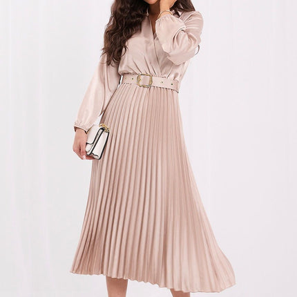 Rue Paris Elegant Cocktail Dress with Sleeveless Design & Flowy Skirt