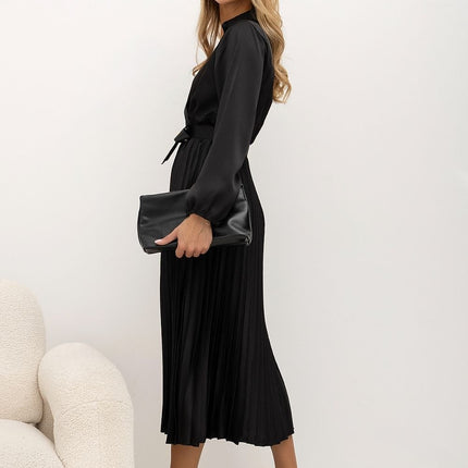 Rue Paris Elegant Cocktail Dress with Flattering Fit and Cap Sleeves
