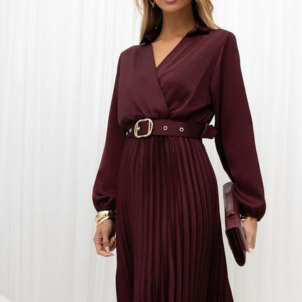 Rue Paris Elegant Cocktail Dress with Sleeveless Design and A-Line Fit