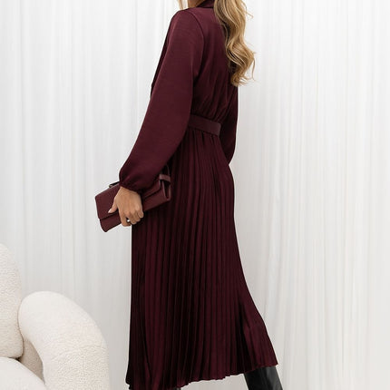Rue Paris Elegant Cocktail Dress with Sleeveless Design and A-Line Fit