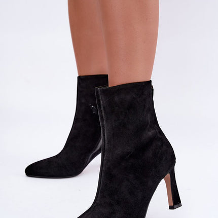 Step in Style Professional Heel Boots with Comfort Cushioning & Durabl