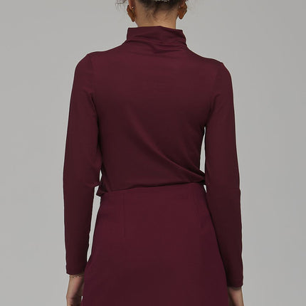 Nife Professional Short Skirt with Tailored Fit and Elegant Design