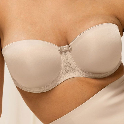 Triumph Padded Bra with Comfortable Fit and Adjustable Straps