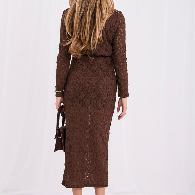 Rue Paris Elegant Evening Dress with Lace Detail and Flowy Skirt