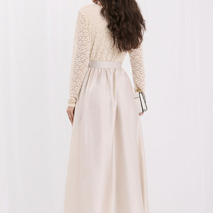 Rue Paris Elegant Long Dress with Sleeveless Design and Flowy Fabric