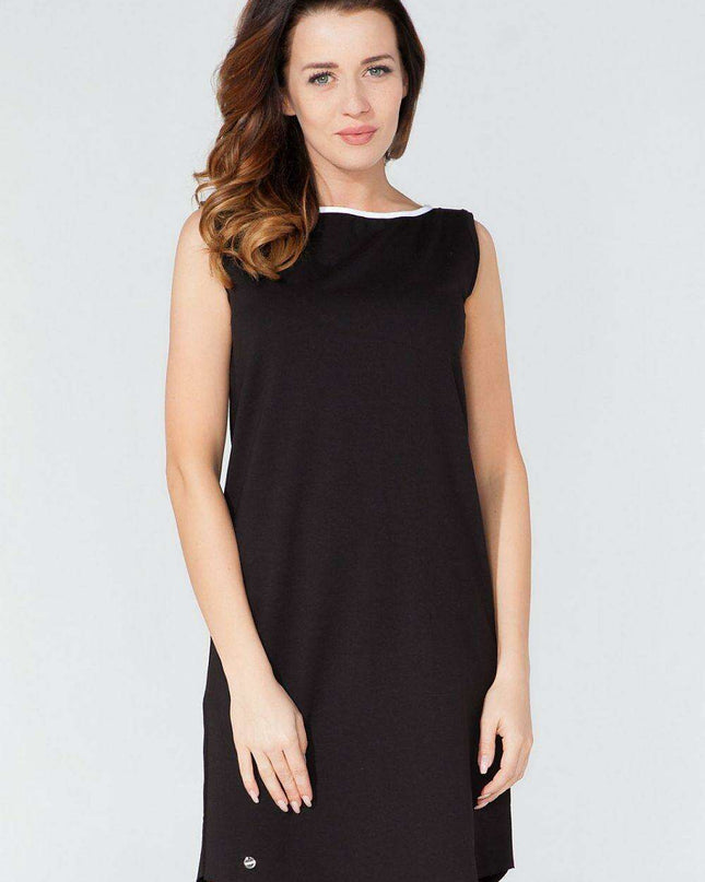 Elegant Teardrop Back Knit Day Dress