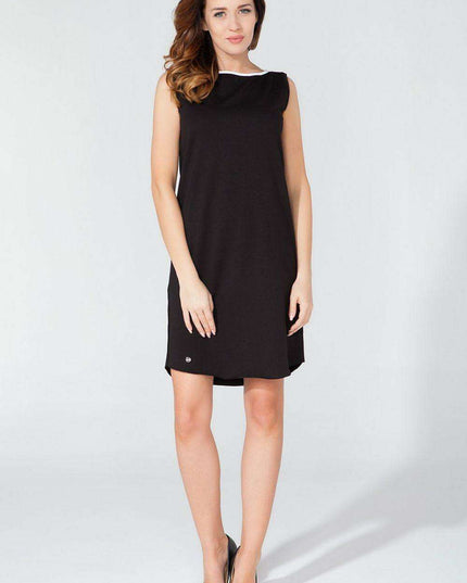 Elegant Teardrop Back Knit Day Dress