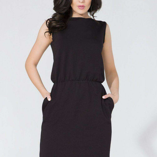 Tessita Knitwear Day Dress: Effortless Elegance with a Modern Twist