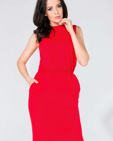 Sculpted Elegance Knit Day Dress with Stylish Pockets and Flattering Fit