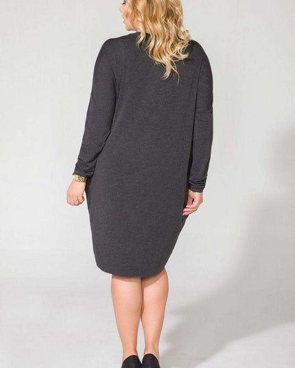 Stylish Comfort Plus Size Knit Dress with Functional Pockets and Long Sleeves