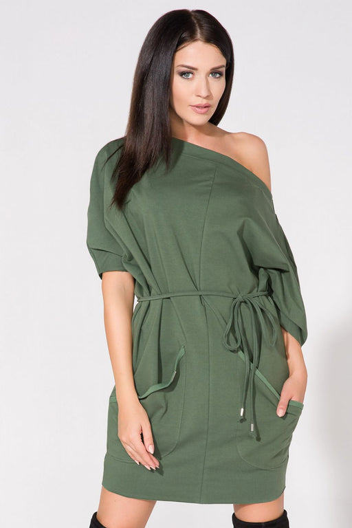 Fashionable Knit Dress with Oversized Front Pockets - Tessita Daydress Model 61690