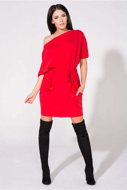 Knitted Daydress with Chic Boat Neckline and Pockets