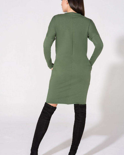 Chic Collared Evening Gown with Edgy Raw Hem Detail