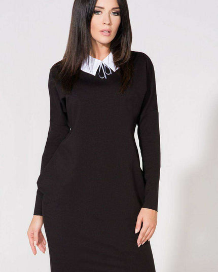 Elegant Navy Blue Collared Evening Gown: Luxe Chic Style