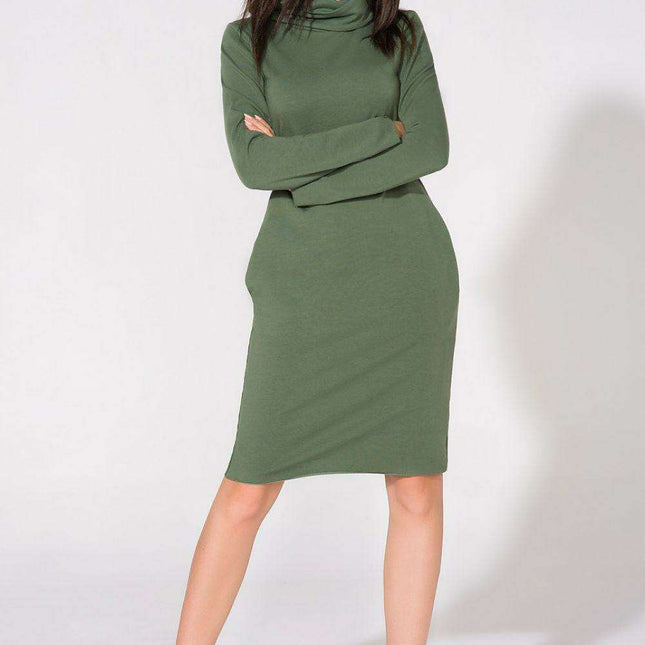 Chic Knit Daydress with Functional Hip Pockets - Effortlessly Stylish
