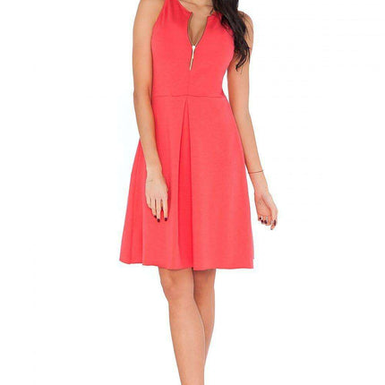 Chic Zippered Knit Dress for Everyday Elegance