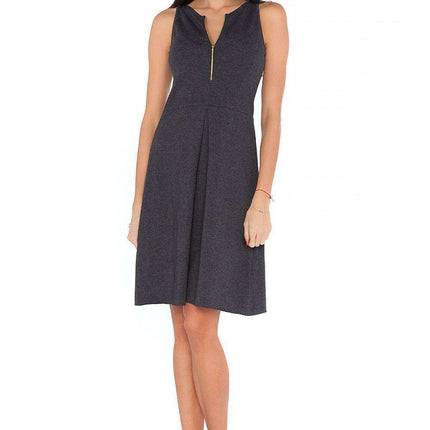 Chic Zippered Knit Dress for Everyday Elegance