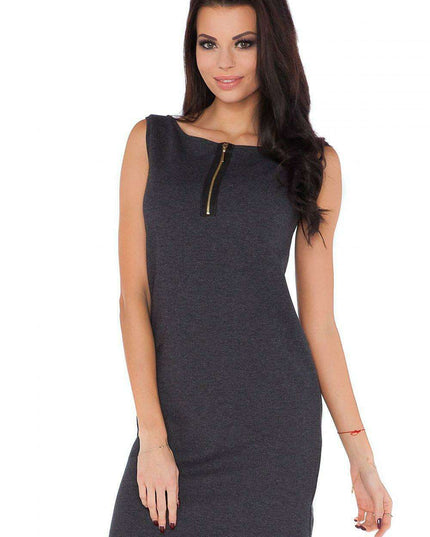 Chic Knitted Zip-Up Dress with Trendy Zipper Accents