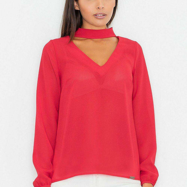 Sophisticated Figl Blouse with Distinctive Neckline and Fashionable Sash - A Timeless Essential for Every Occasion