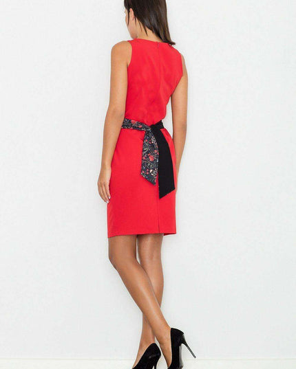 Elegant Sleeveless Day Dress with Contrast Waist Tie