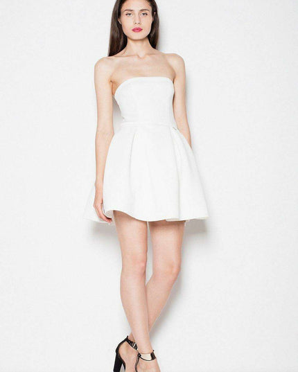 Sophisticated Off-the-Shoulder Cocktail Dress - Venaton's Luxe Collection