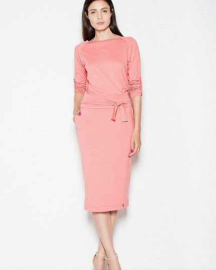 Sporty Chic Midi Dress with Practical Pockets