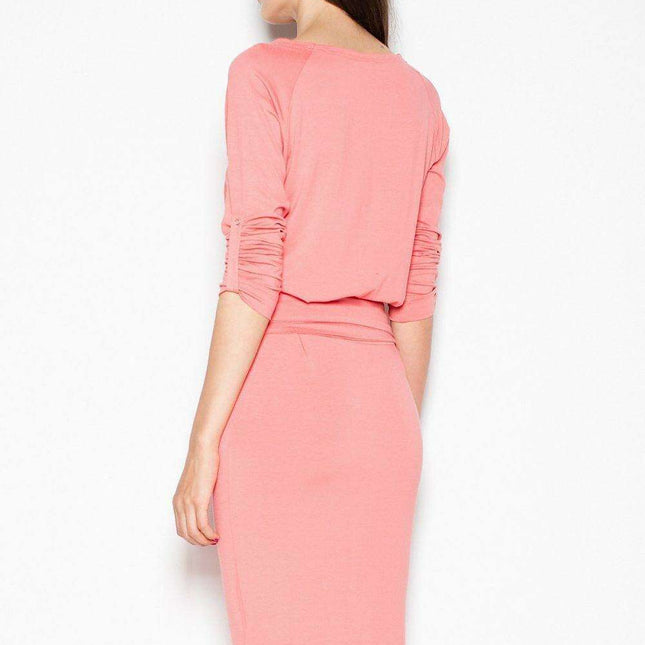 Sporty Chic Midi Dress with Practical Pockets