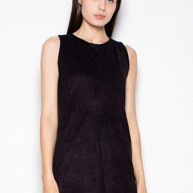 Chic Versatility: Venaton Midi Dress for Effortless Daytime Glamour