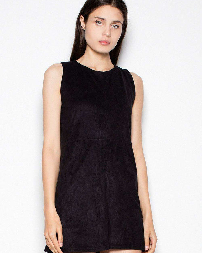 Chic Versatility: Venaton Midi Dress for Effortless Daytime Glamour