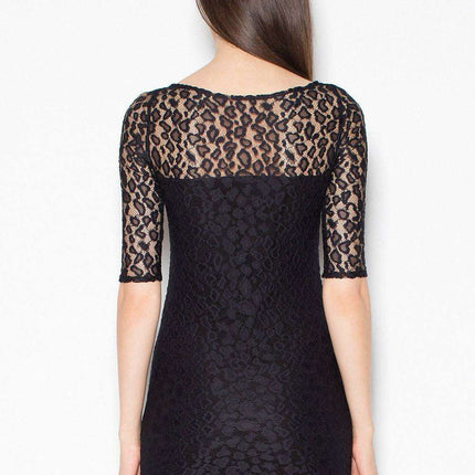 Venaton Lace Elegance Formal Gown