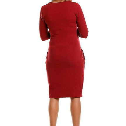 Stylish Knit Maternity Dress with Hidden Nursing Access and Practical Pockets