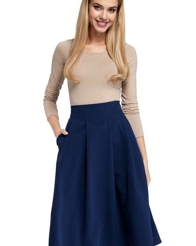 Chic Pleated Midi Skirt: Your Essential Fashion Staple