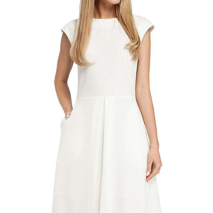 Elegant Pleated Midi Dress - A Timeless Essential for Every Occasion
