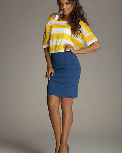 Stylish Horizontal Knit Mini Skirt - Flexible Polyester Blend