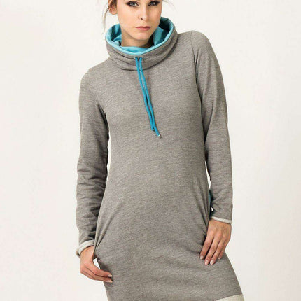 Chic Color Block Knit Dress with Stylish Chimney Neckline