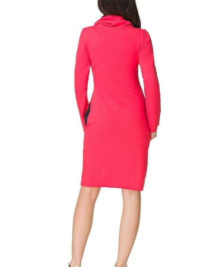 Tessita Chic Knit Daydress: Sporty Style with Functional Side Pockets