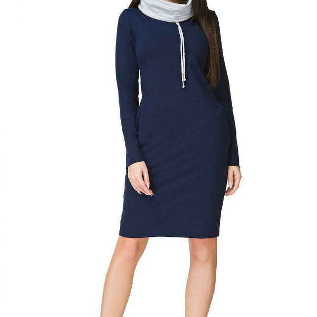Chic Colorful Knit Dress with Functional Side Pockets and Customizable Sleeves