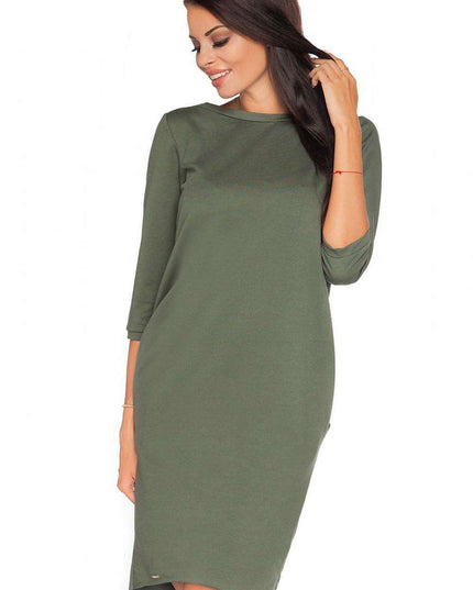 Tessita Elegant Knit Dress with Charming Bow Detail