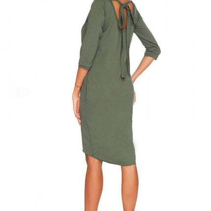 Tessita Elegant Knit Dress with Charming Bow Detail