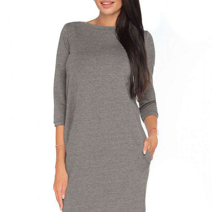 Tessita Elegant Knit Dress with Charming Bow Detail