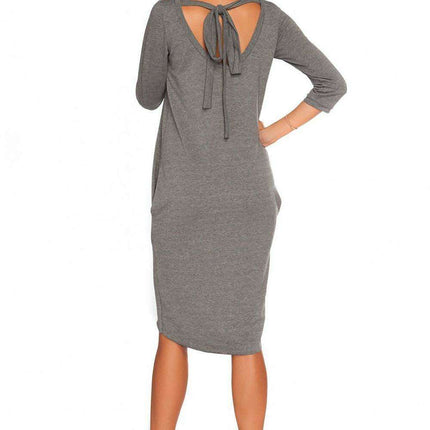 Tessita Elegant Knit Dress with Charming Bow Detail