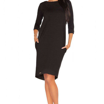 Tessita Elegant Knit Dress with Charming Bow Detail