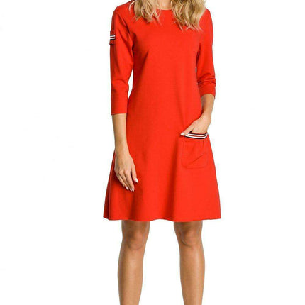 Chic Knit Dress with Elegant Ribbon Trim and Functional Pocket