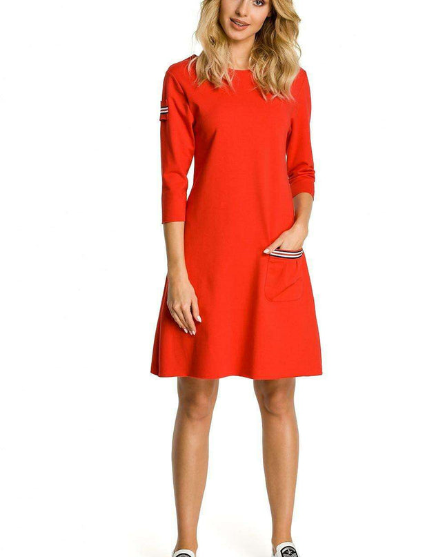 Chic Knit Dress with Elegant Ribbon Trim and Functional Pocket