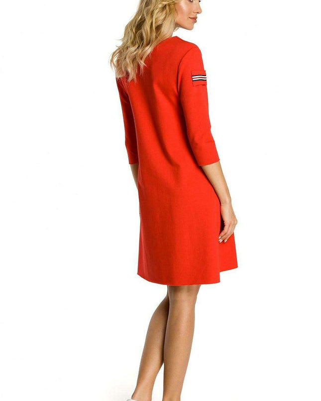 Chic Knit Dress with Elegant Ribbon Trim and Functional Pocket