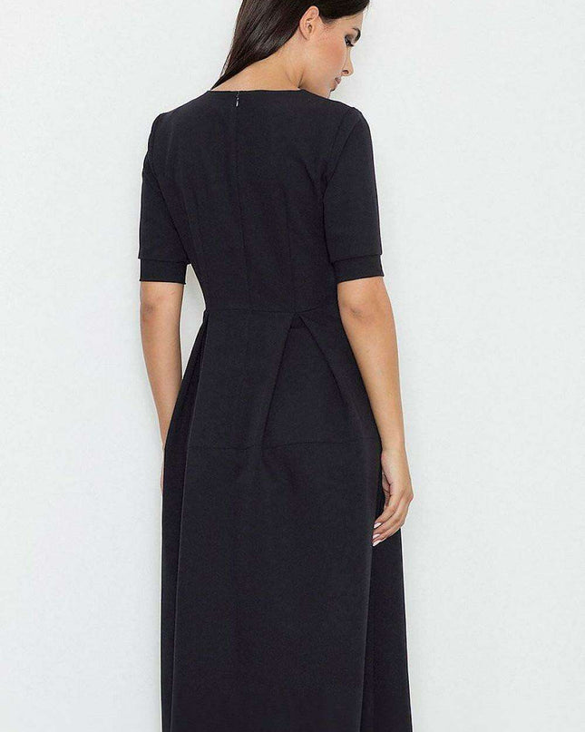 Chic Comfort: The Figl Daydress Reimagined